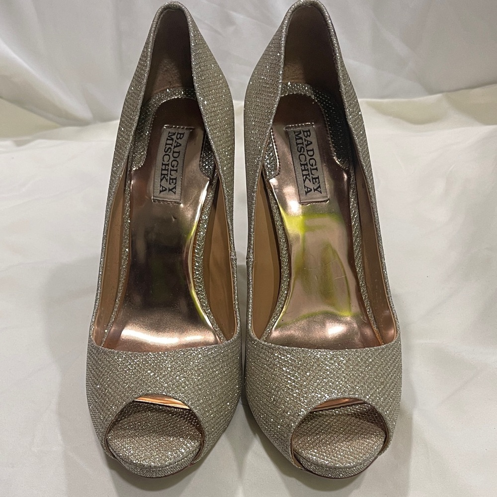 Badgley Mischka Shimmering Silver Peep Toe Heels